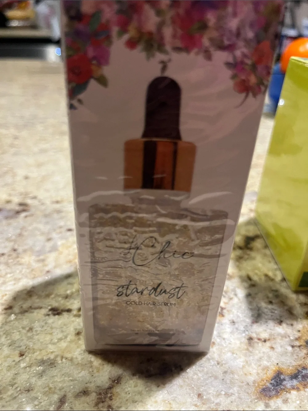 Le chic Stardust Gold Hair Serum